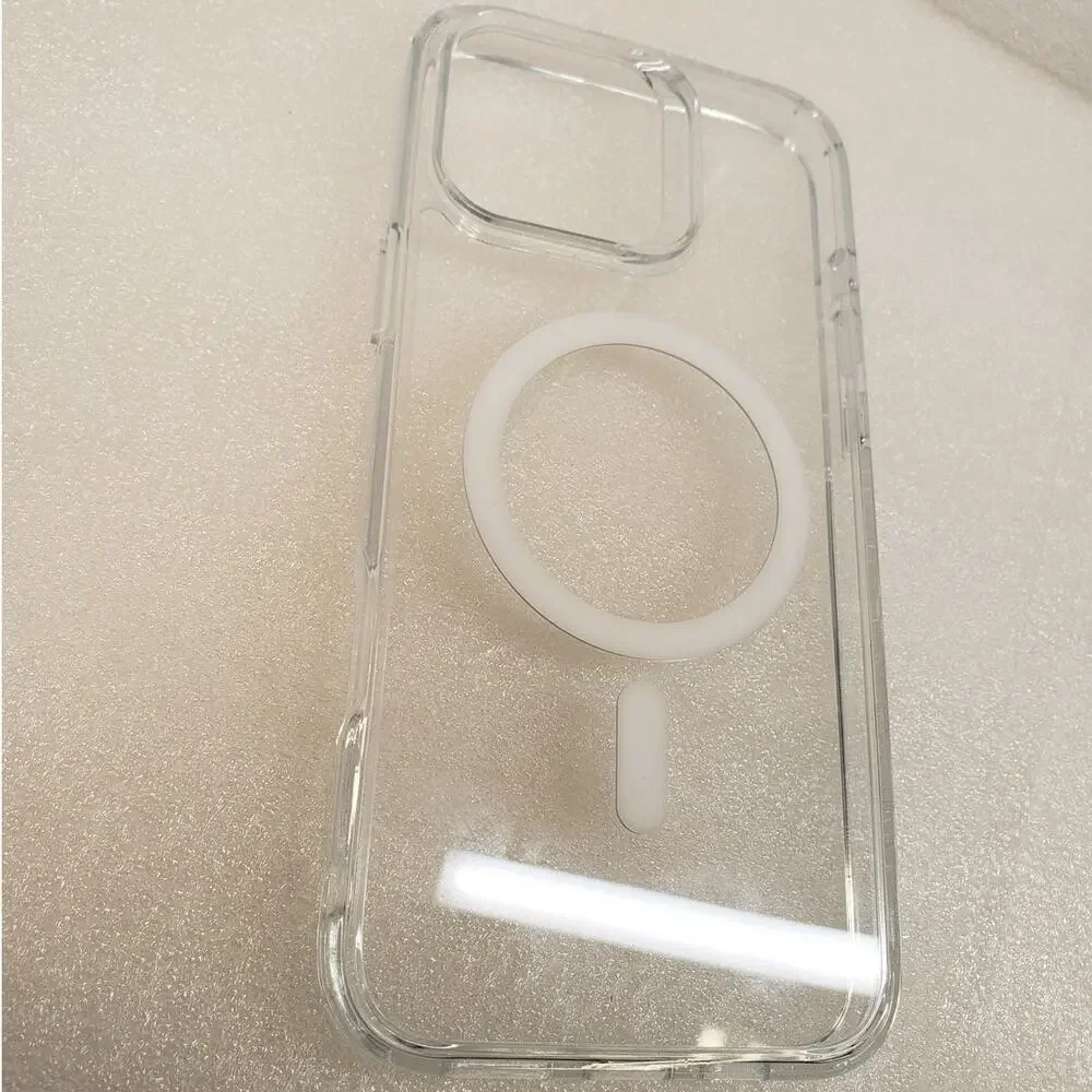 ESR Classic Series Hybrid Magnetic Case for iPhone 16 Pro Max